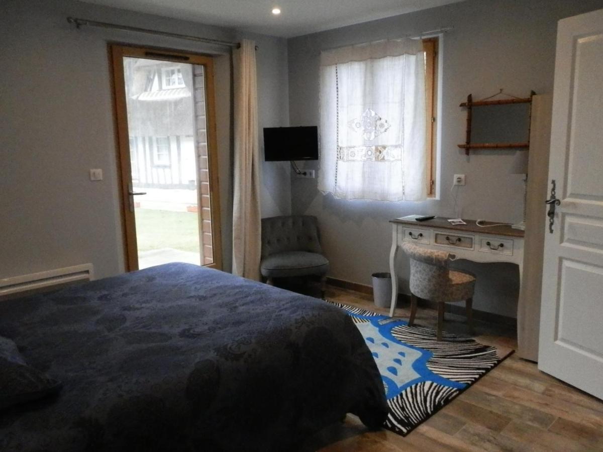Cottage Des Bords De Seine Saint-Nicolas-de-Bliquetuit Exteriér fotografie